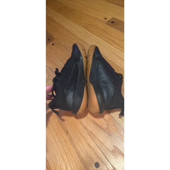 Under armour Kids Shoes | USA Youth 3.5 - Picture 6 of 7